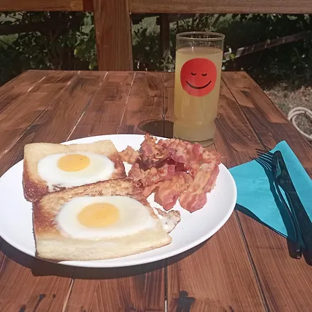 Oda ve Kahvaltı La Tana Della Volpetta - 3*